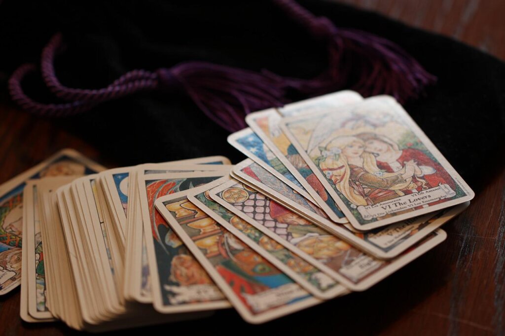 Best Online Tarot Readings Of 2023